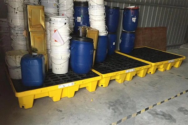 industrial spill pallets